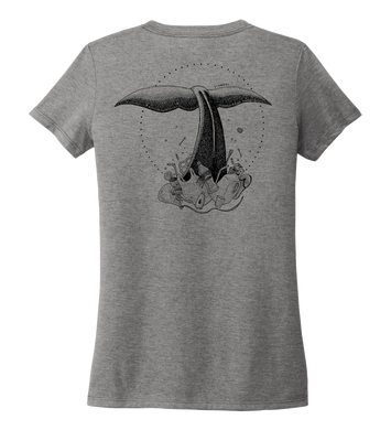 STYNGVI, Whale Fluke, Women's V-neck T-shirt in Oyster Grey