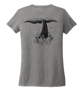STYNGVI, Whale Fluke, Women's V-neck T-shirt in Oyster Grey